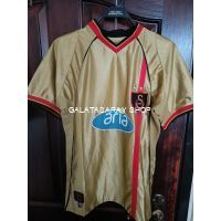 Vintage Galatasaray 2002/03 Gold Third Kit S – Umbro from  at Galatasaray Shop # 